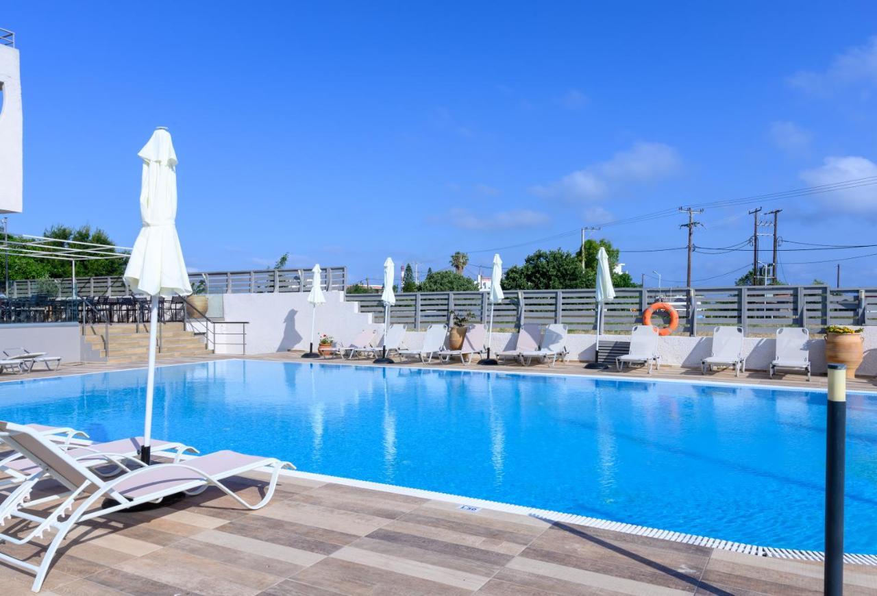 Ivory Hotel Theologos  Bagian luar foto
