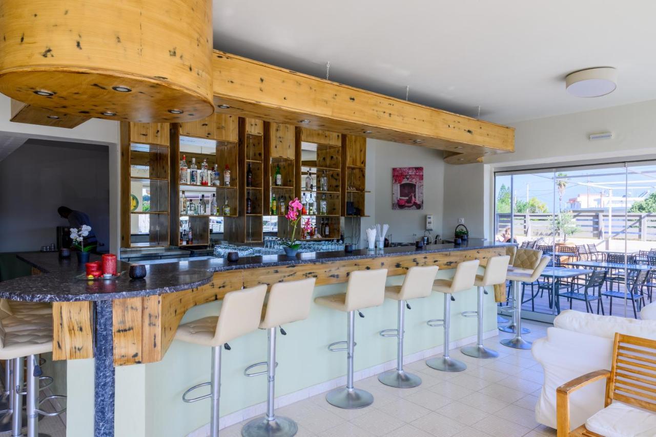 Ivory Hotel Theologos  Bagian luar foto
