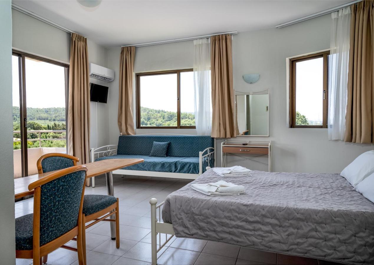 Ivory Hotel Theologos  Bagian luar foto